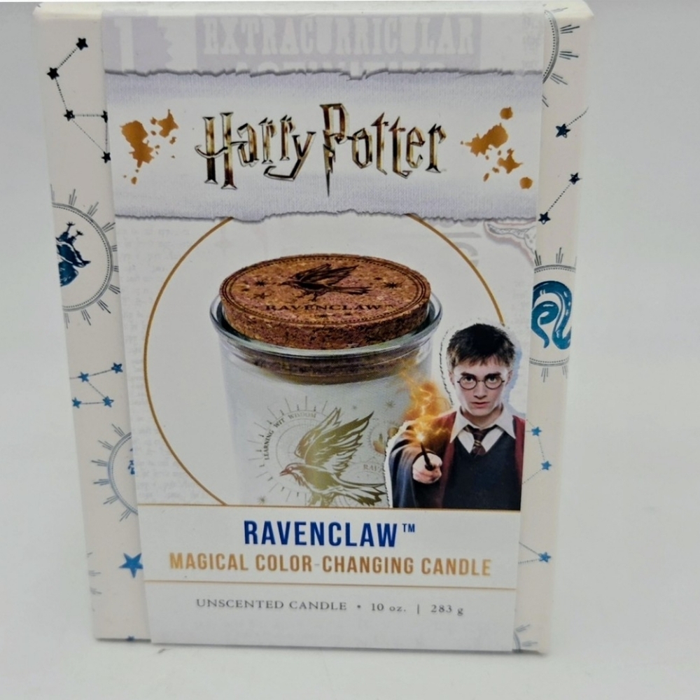 New Harry Potter Hogwarts Magical Color-Changing Candle | 10oz
